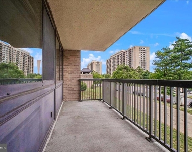 5501 Seminary Road - Photo Thumbnail 12