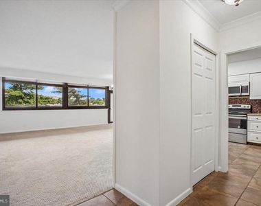 5501 Seminary Road - Photo Thumbnail 4