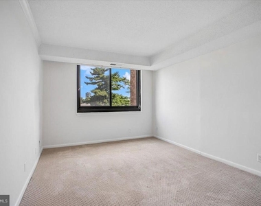 5501 Seminary Road - Photo Thumbnail 26
