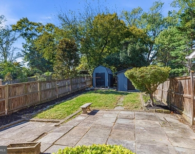 5924 Edgehill Court - Photo Thumbnail 25