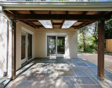 6717 Weaver Avenue - Photo Thumbnail 53
