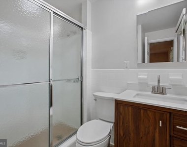 6717 Weaver Avenue - Photo Thumbnail 30
