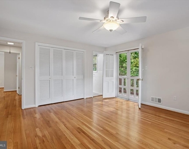 6717 Weaver Avenue - Photo Thumbnail 27
