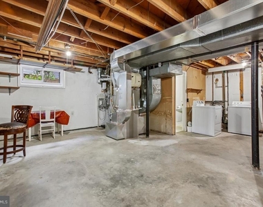 6717 Weaver Avenue - Photo Thumbnail 48
