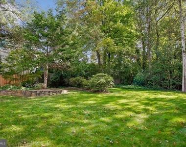 6717 Weaver Avenue - Photo Thumbnail 62