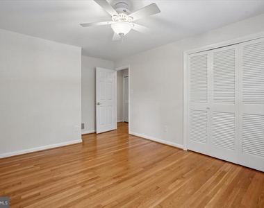 6717 Weaver Avenue - Photo Thumbnail 33