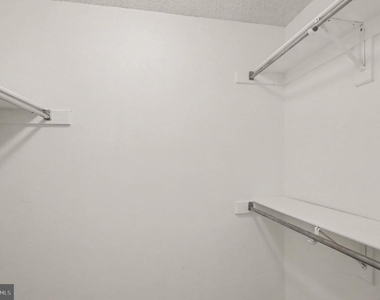 1504 Summerchase Court - Photo Thumbnail 23