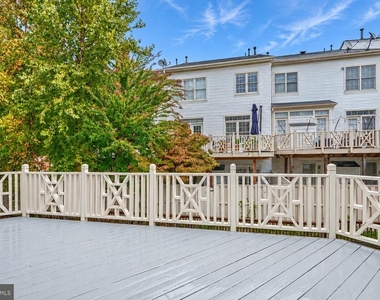 1805 Vance Place - Photo Thumbnail 11