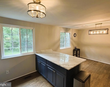 8637 Spring Creek Court - Photo Thumbnail 3