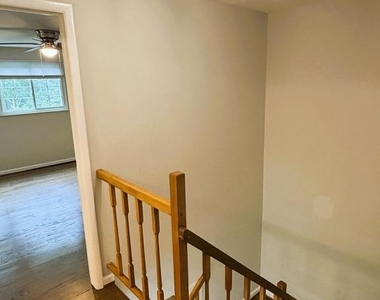 8637 Spring Creek Court - Photo Thumbnail 15