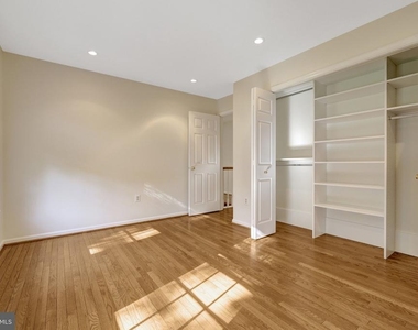10898 Featherfield Court - Photo Thumbnail 40