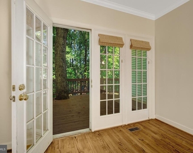 10898 Featherfield Court - Photo Thumbnail 14