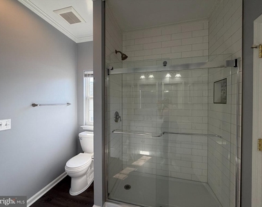 109 Quinton Oaks Circle - Photo Thumbnail 14
