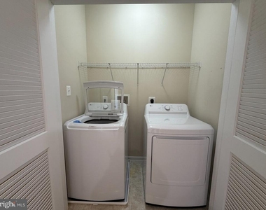 109 Quinton Oaks Circle - Photo Thumbnail 17