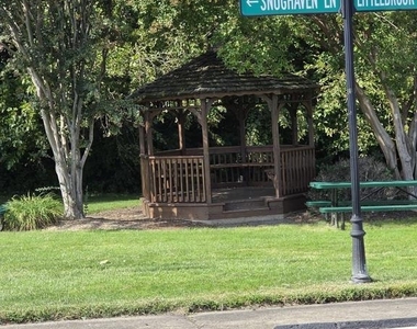 11126 Snug Haven Lane - Photo Thumbnail 16