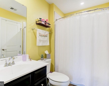 1309 Trestle Drive - Photo Thumbnail 5