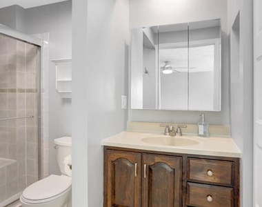 321 Gundry - Photo Thumbnail 24