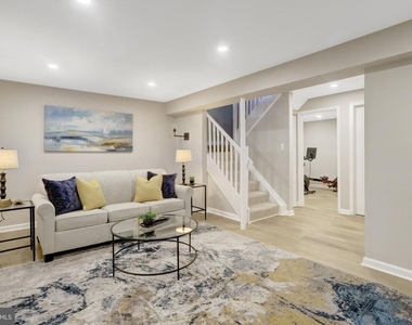 321 Gundry - Photo Thumbnail 39