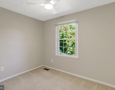321 Gundry - Photo Thumbnail 29