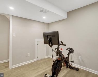 321 Gundry - Photo Thumbnail 45