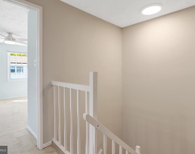 321 Gundry - Photo Thumbnail 37