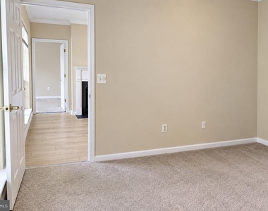 4561 Strutfield Lane - Photo Thumbnail 12