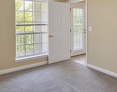4561 Strutfield Lane - Photo Thumbnail 6