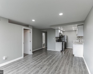 4600 Duke Street - Photo Thumbnail 9