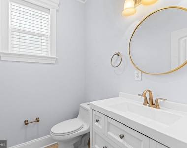2116 N Culpeper Street - Photo Thumbnail 6