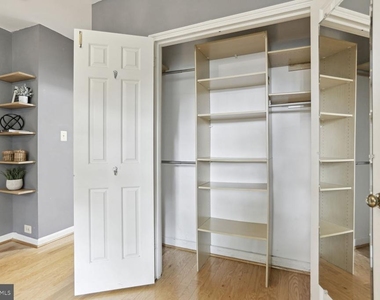 209 N Trenton Street - Photo Thumbnail 12
