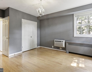 209 N Trenton Street - Photo Thumbnail 8