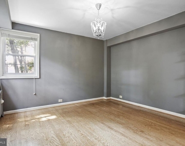 209 N Trenton Street - Photo Thumbnail 7