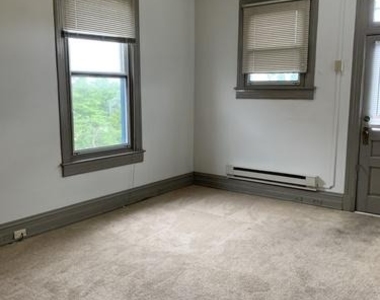 267 E Market Street - Photo Thumbnail 6