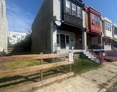 5577 Blakemore Street - Photo Thumbnail 1