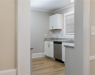 108 Crescent Avenue - Photo Thumbnail 10
