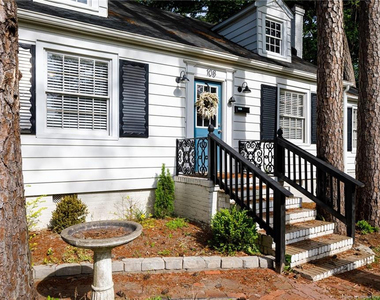 108 Crescent Avenue - Photo Thumbnail 7
