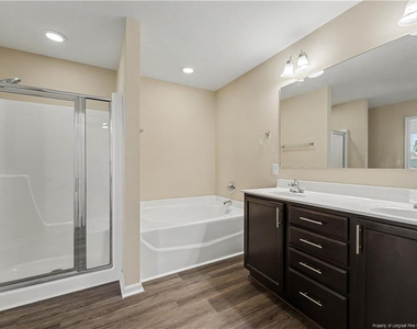 130 Fountain Grove Drive - Photo Thumbnail 17