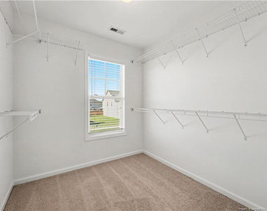 130 Fountain Grove Drive - Photo Thumbnail 16