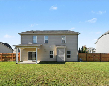 130 Fountain Grove Drive - Photo Thumbnail 21