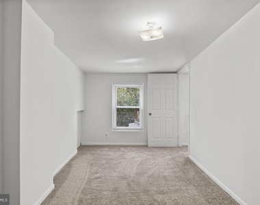 206 Baldwin Street - Photo Thumbnail 26