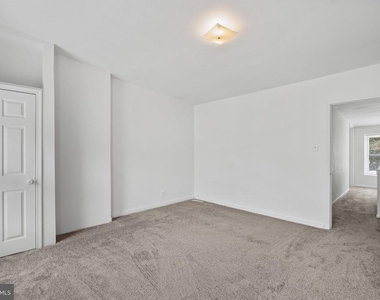 206 Baldwin Street - Photo Thumbnail 29