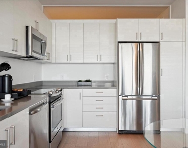 2930 Walnut Street - Photo Thumbnail 23