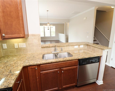 5045 Lalex Lane - Photo Thumbnail 11