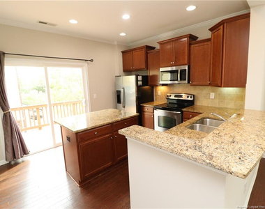 5045 Lalex Lane - Photo Thumbnail 7
