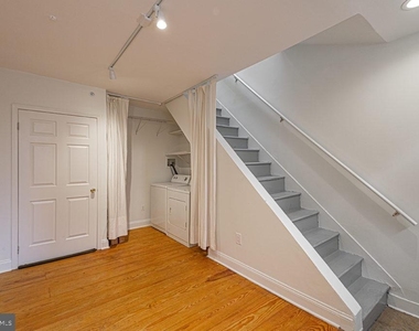 403 S 23rd Street - Photo Thumbnail 10