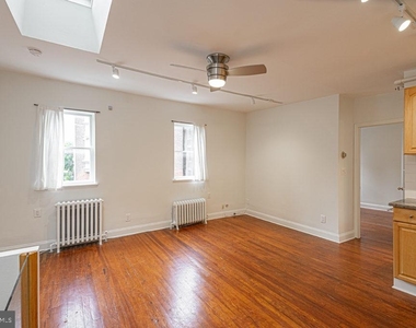 403 S 23rd Street - Photo Thumbnail 4