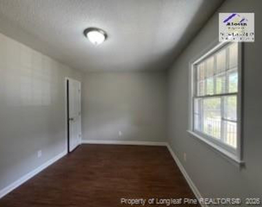 4202 S Dowfield Drive - Photo Thumbnail 7