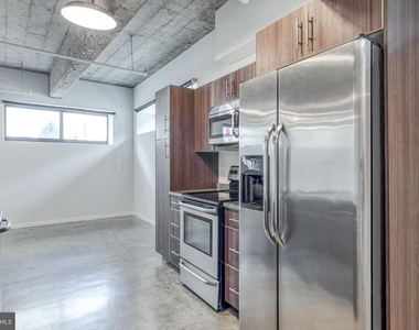 4800 Brown Street - Photo Thumbnail 8