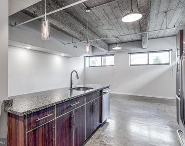 4800 Brown Street - Photo Thumbnail 9
