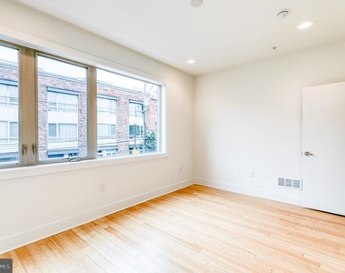 919 N 5th Street - Photo Thumbnail 14